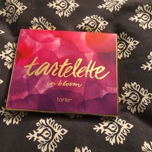 Tarte “Tartelette In Bloom” Eyeshadow Palette